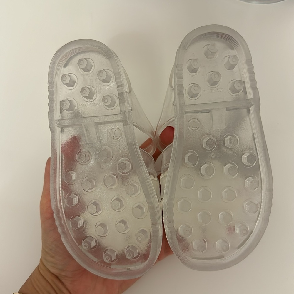 Baby Gap Disney Jelly Shoes - Picture 3 of 4